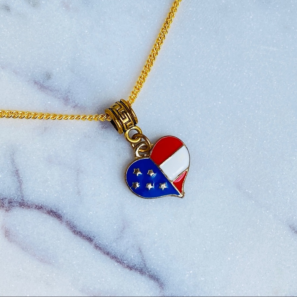 America Heart Flag Pendant in Gold Necklace